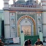 বাহরাইচে উচ্ছেদের নোটিস: শতাব্দী প্রাচীন মসজিদ ও ১৮০ পরিবারকে বন বিভাগের হুমকি, স্থানীয়দের বিক্ষোভ